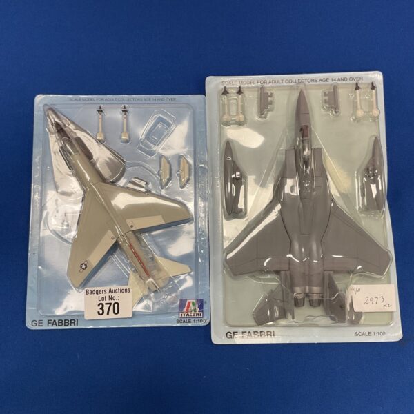 Vintage 1:100 scale Ge Fannri model kit in original packaging.