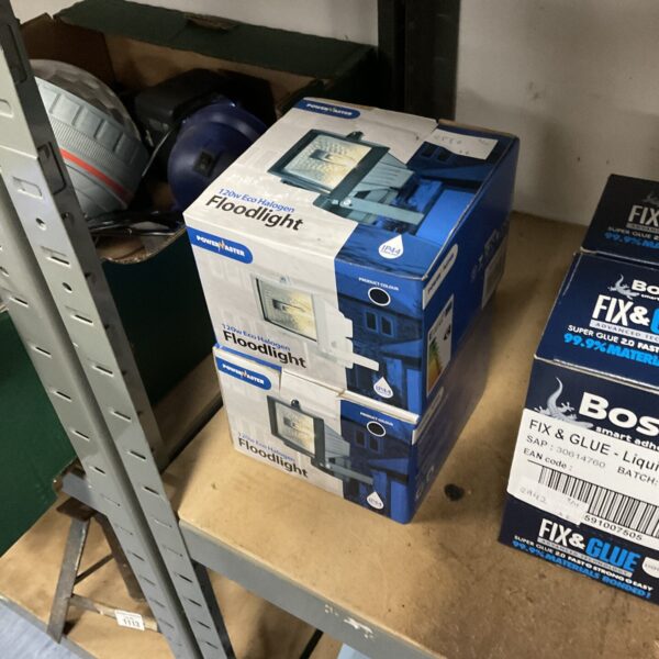 Two new Powerbase 120W halogen floodlights in packaging.