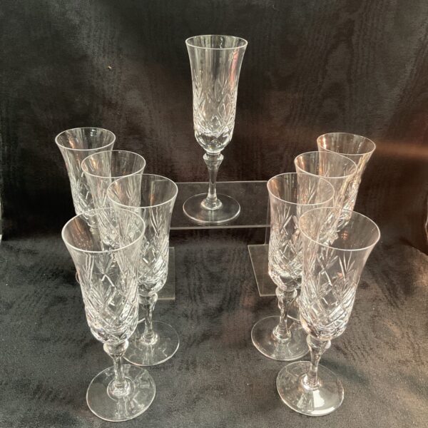 seven whitefriars champagne flutes +two with small cips