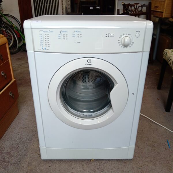 White Indesit IDV 75 tumble dryer for laundry drying.