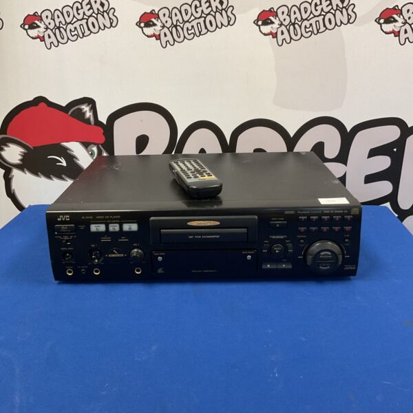 JVC XL-SV22 Video CD player with remote control.