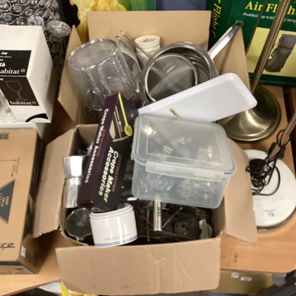 Mixed lot of vintage kitchenware including sieves and Tupperware.