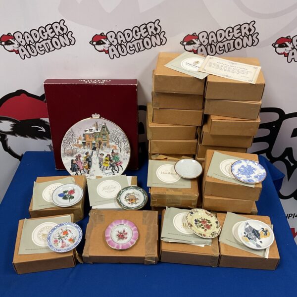 Large collection of miniature porcelain plates, including Royal Grafton and Royal Worcester.