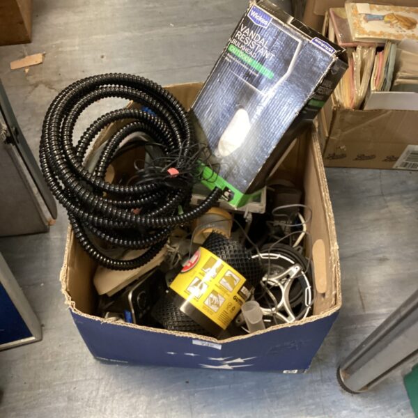 Mixed electrical lot with cables, speaker and vandal resistant light.