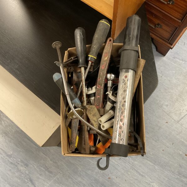 Mixed lot of vintage hand tools including Stilson grips.