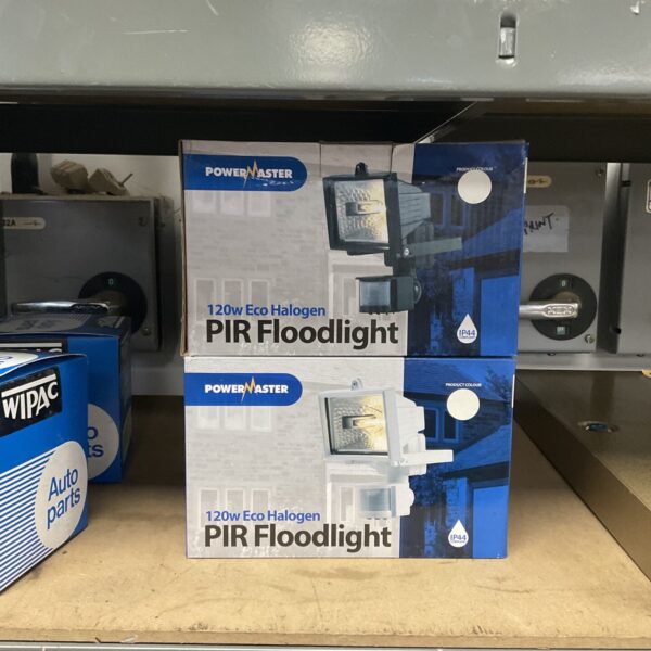Two new Power Master 120W halogen floodlights in packaging.