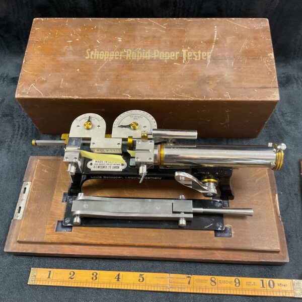 Vintage Schopper rapid paper tester in wooden case.