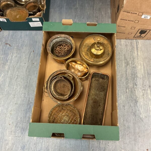 Vintage silverplate flower pots in a mixed lot.