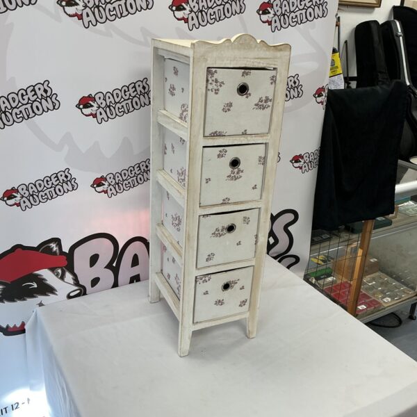 Vintage small bedroom chest of drawers with painted finish.