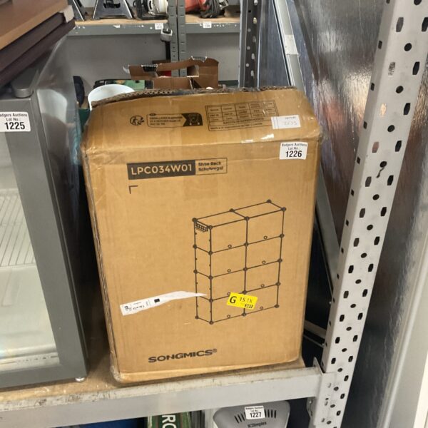Songmics LPC034W01 shoe rack in box, storage organiser.