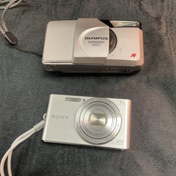 Vintage Sony and Olympus digital cameras, untested condition.