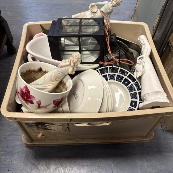 Mixed lot of vintage Staffordshire tea set and ceramic figurines.