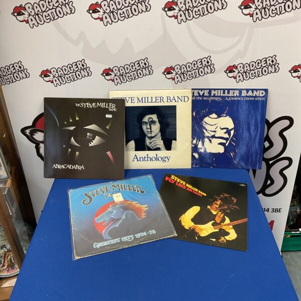 Steve Miller Band *Sailor* LP cover, vintage vinyl record.