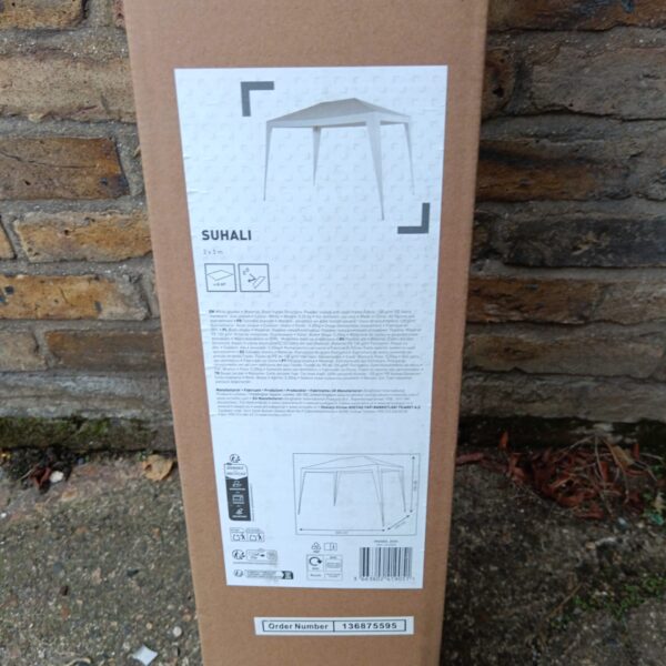 New suhali 2m x 3m garden gazebo in original packaging.