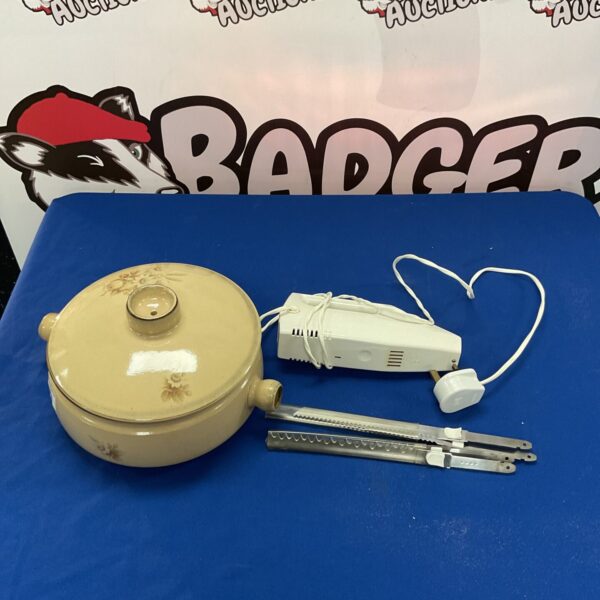 Vintage electric casserole pot with enamel finish.