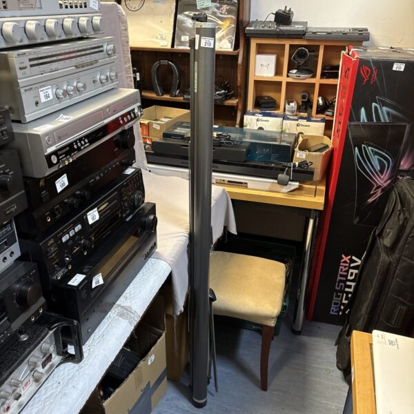 Vintage Fins Milano Junior display screen in a cluttered shop.