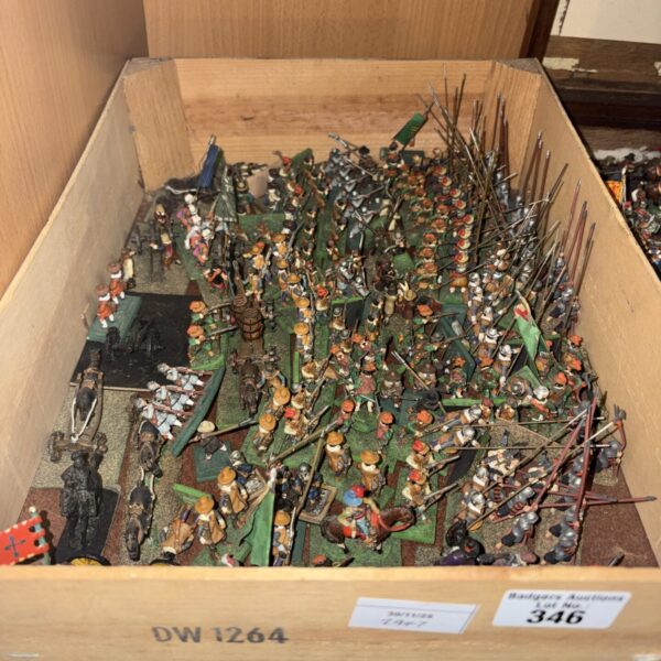 Vintage lead soldiers representing English Civil War armies, DW1264.