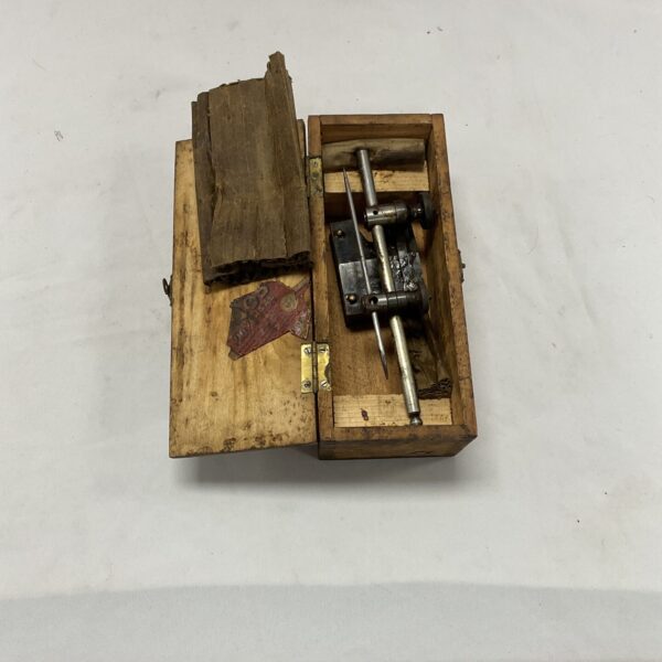 Vintage Moore & Wright universal surface gauge in wooden case.