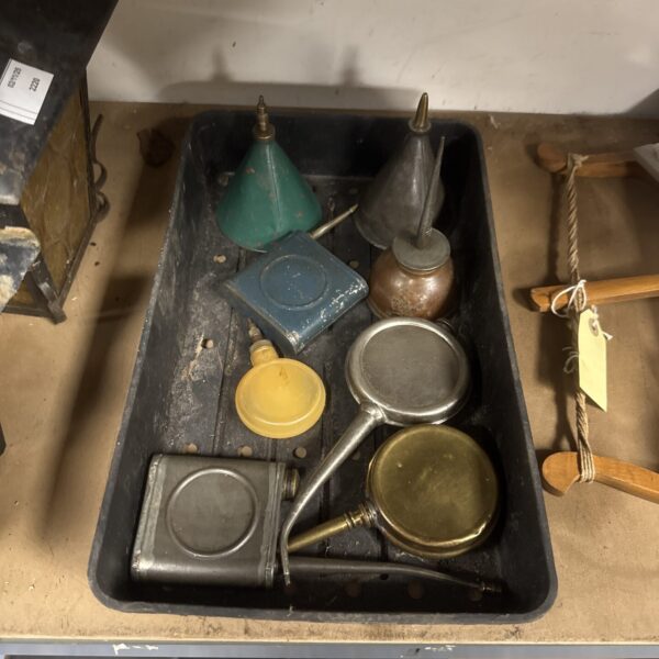 Lot of vintage metal oil dripper cans for collectors.