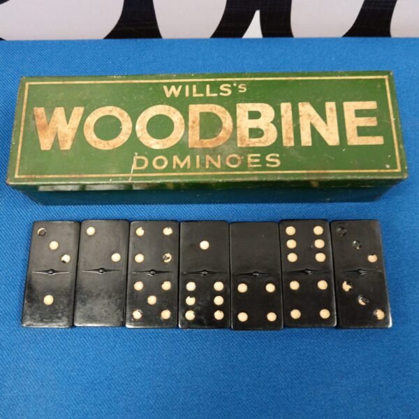 Vintage Wills Woodbine domino set in a tin.