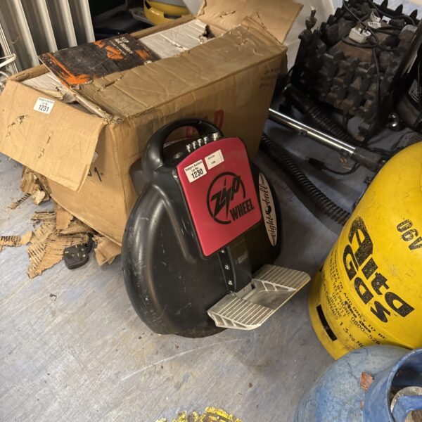 Vintage Zip Wheel Eight Ball scooter body for collectors.