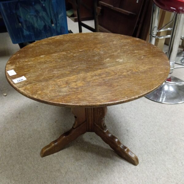 Antique arts and crafts oak occasional table