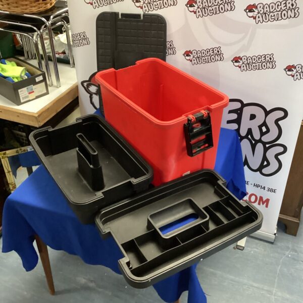 Blue-Point multi-compartment storage box for tools and organisation.