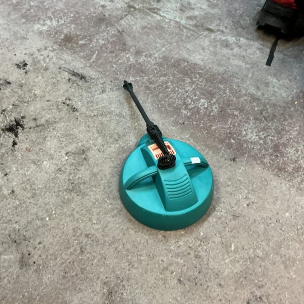 Bosch patio cleaner head for pressure washers, garden cleaning tool.