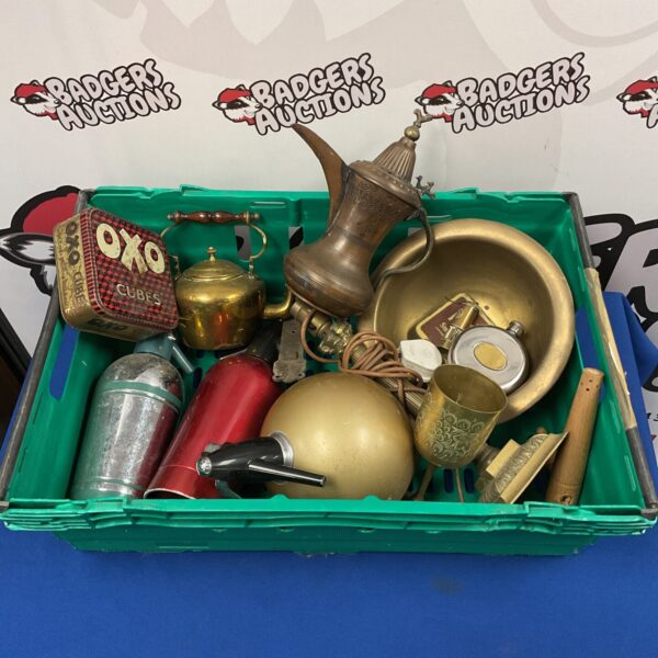 Mixed lot of vintage brassware and soda syphons, including a coffee pot.