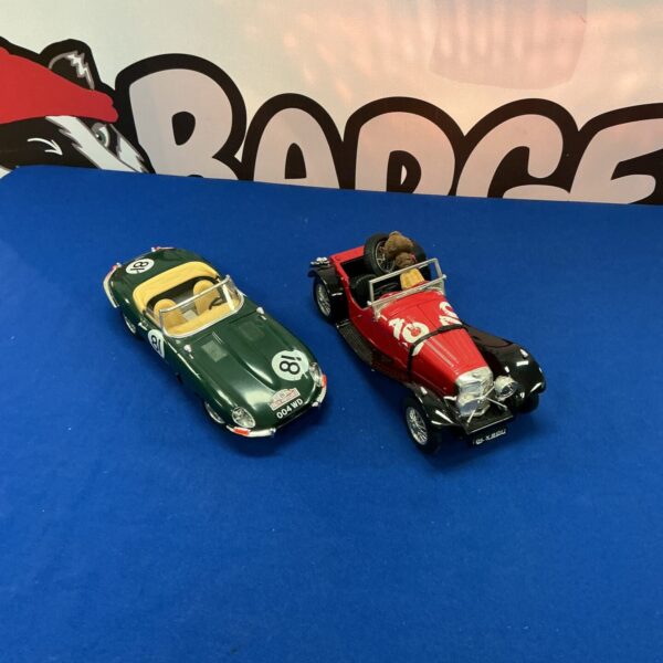 Burago Jaguar E-Type and XJ220 model car lot, collectible diecast.