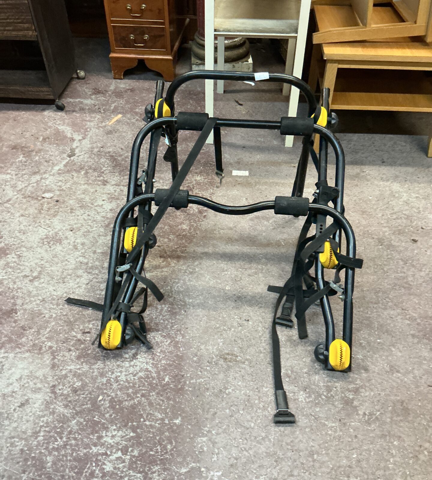 Car Bike carry frame – Badgers Auctions