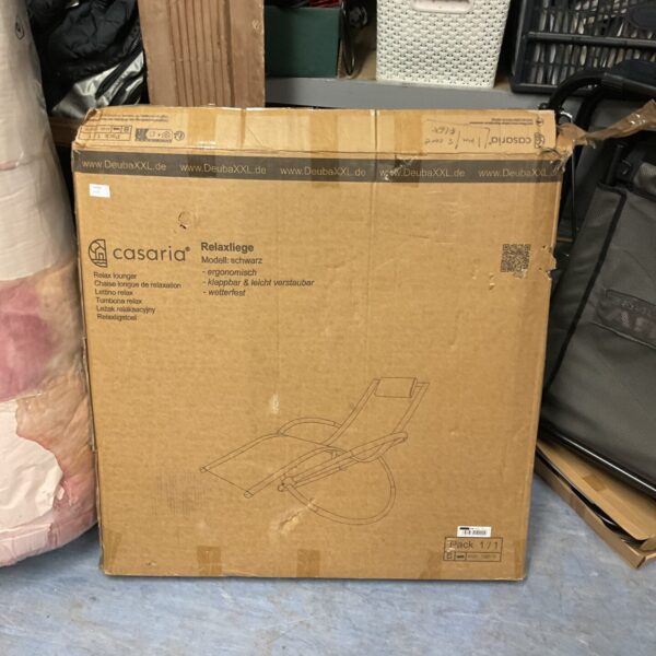 Used Casaria relax lounger in outdoor setting.