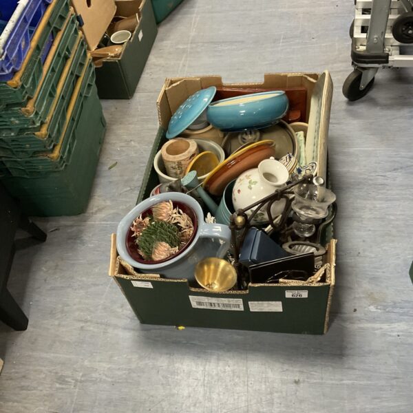 Mixed lot of colourful ceramic bowls and pottery pieces.