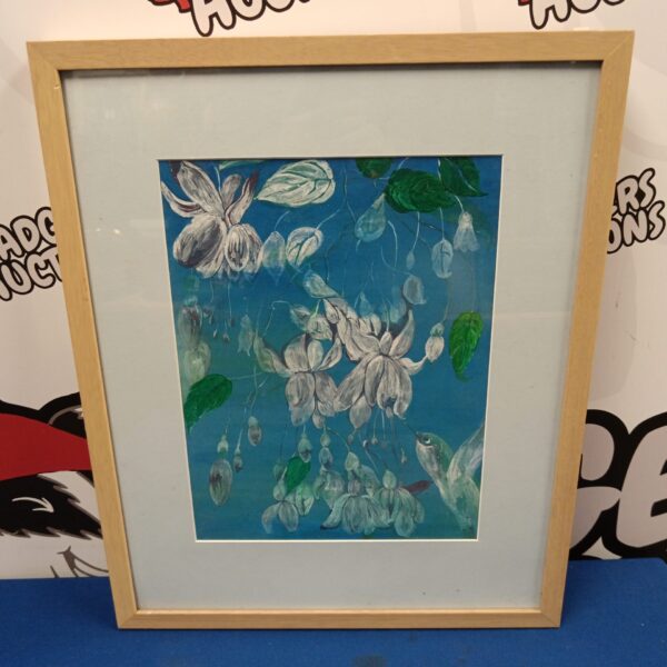 Vibrant oil painting of a hummingbird by David Aldus.