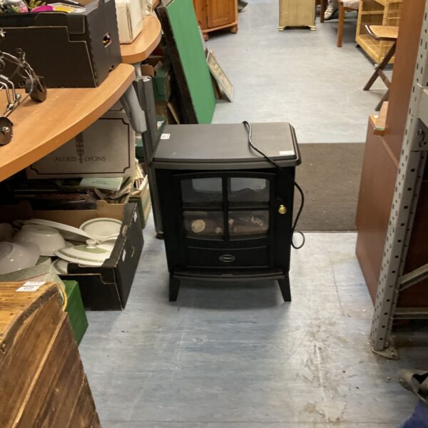 Black Dimplex Brayford electric stove fireplace for home heating.