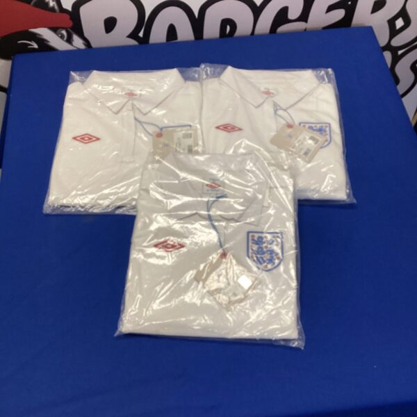 New England womens polo shirt by Umbrella in large size.