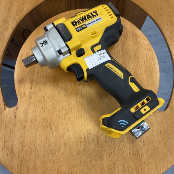 Dewalt 18v xr 1/2” drive impact driver body only - untested