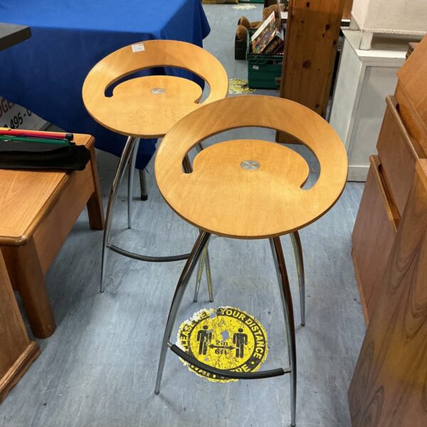 Vintage Lyra designer kitchen stools with chrome legs.