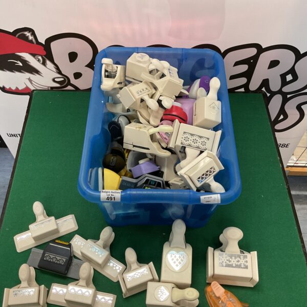 Large lot of Martha Stewart border craft punches for paper crafting.