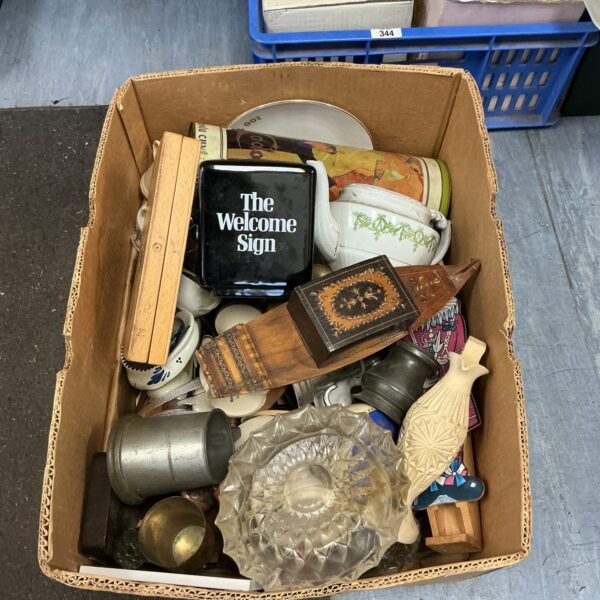 Mixed lot of vintage china and collectibles with teapot.