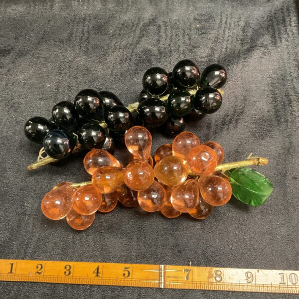 Vintage Murano glass grapes, 1960s Italian art glass table decoration.