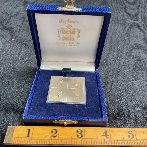 Vintage Oregiceria Cioldi Modena plaque with gilt birds in display box.