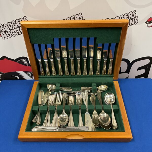 Vintage silver plated cutlery set by Slack and Barlow in presentation case.