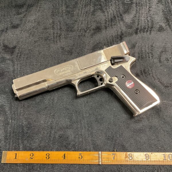 SMK G10 BB pistol, .177 caliber airgun for target practice.
