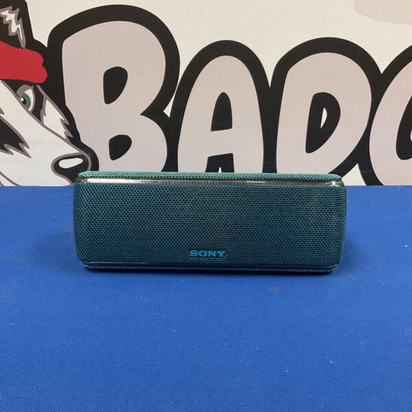 Blue Sony SRS-XB31 portable Bluetooth speaker for music lovers.