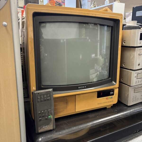 Vintage Sony Trinitron KV-1612UB CRT television with remote control.