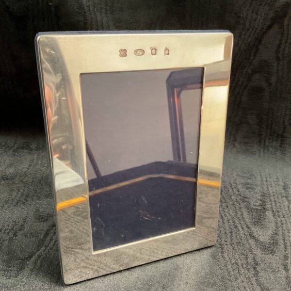 Vintage sterling silver picture frame by Gordon and Christopher Kitney.