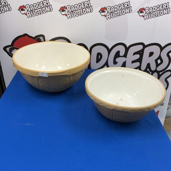 Vintage TG Green mixing bowls, classic stoneware kitchenware.