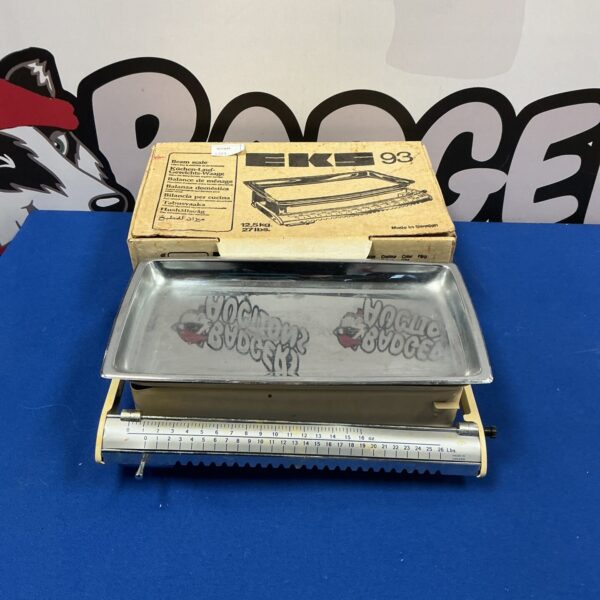 Vintage EKS93 beam scales for kitchen weighing.