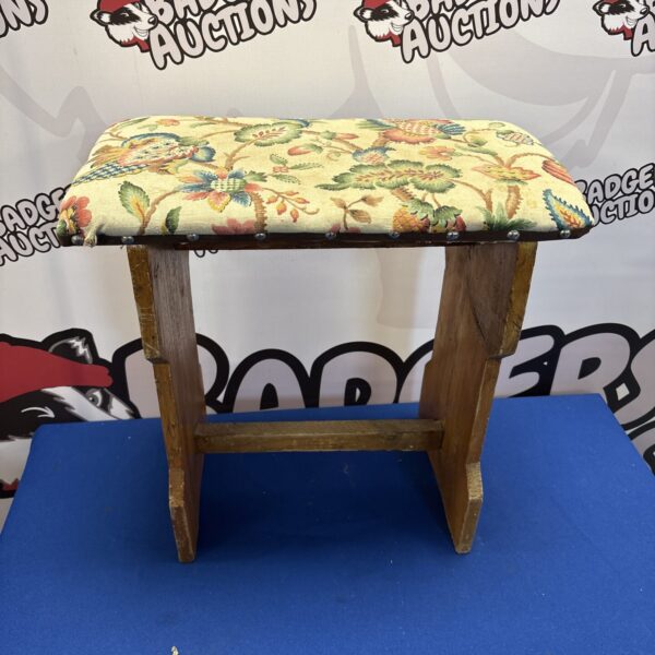 Vintage floral piano stool with pine frame.